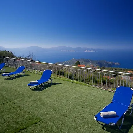 Willa Assos Panoramic Sea View *